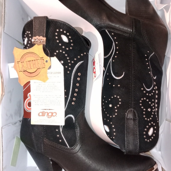 Durango boots brand new never worn - Picture 2 of 2